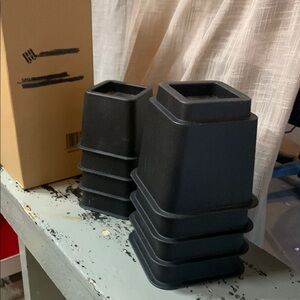 Adjustable Bed Risers Set of 8